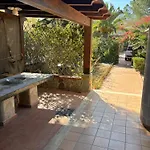 Al Mare Baia Emiri Mazzaforno * チェファル