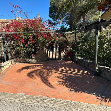 Villa Al Mare Baia Emiri Mazzaforno